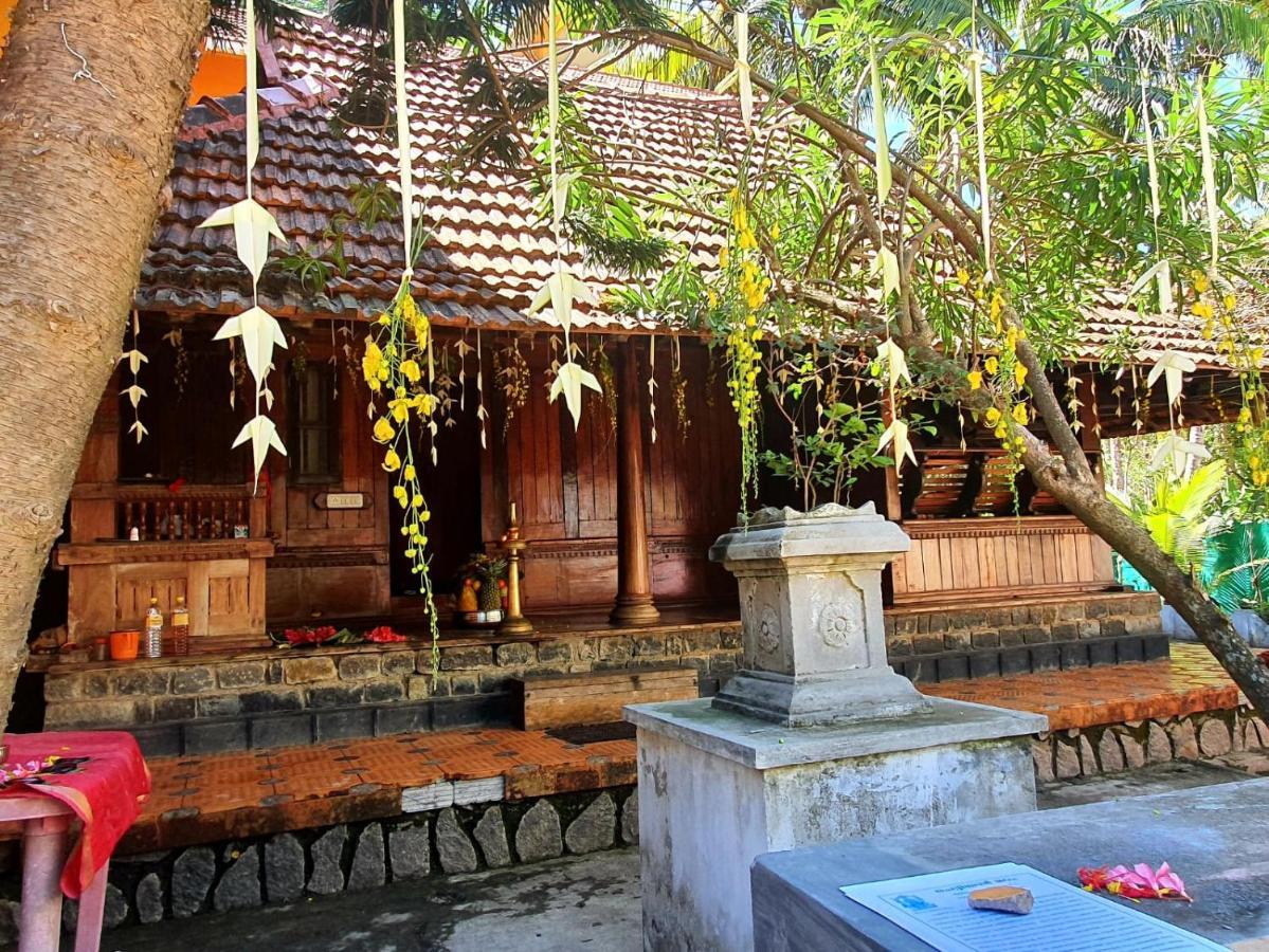 דירות טריואנדרום Thriphala Ayurveda Yogashram מראה חיצוני תמונה